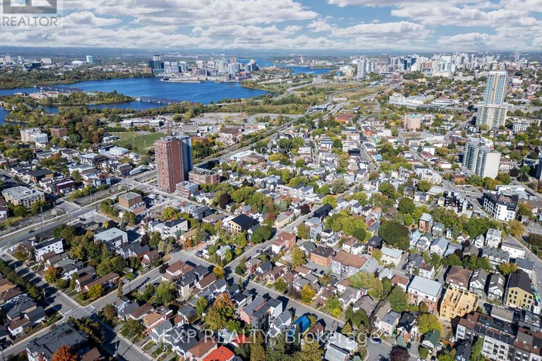 29640321/203-carruthers-avenue/hintonburg/ottawa/ontario/K1Y1N6_36