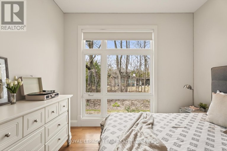 29651650/17-kaymar-drive/rothwell-heights/ottawa/ontario/K1J7C8_34