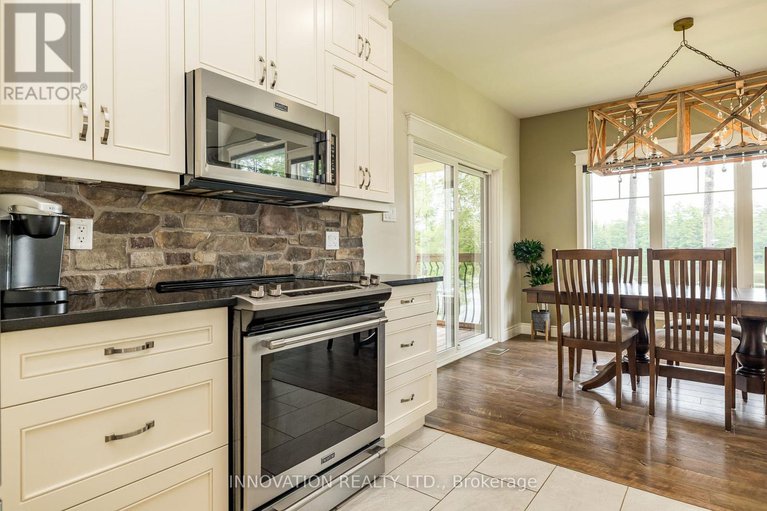 29213842/103-a-carriage-landing-drive/horton-twp/horton/ontario/K0J1Y0_11