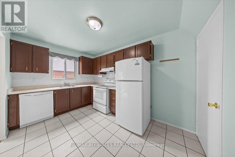 28695560/3192-bannon-way/blossom-parkkemp-parkfindlay-creek/ottawa/ontario/K1T1T3_15