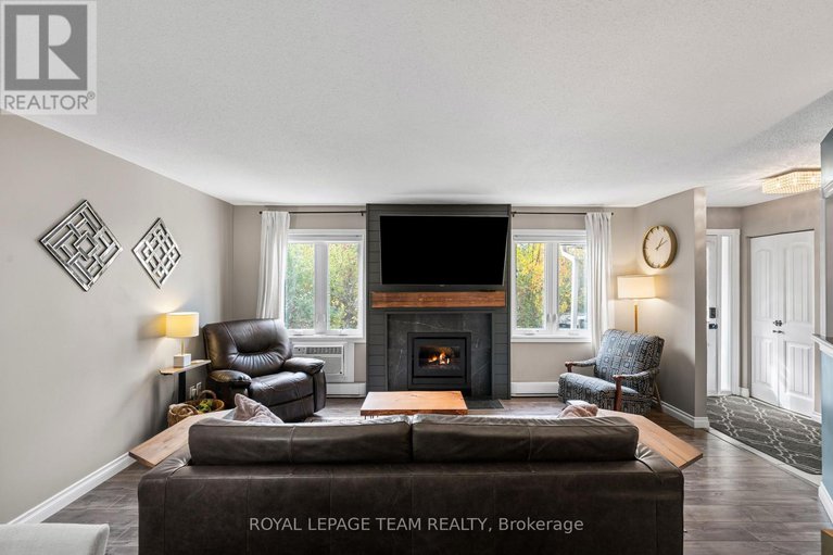 28974832/1-5-timberview-way/westcliffe-estates/ottawa/ontario/K2H9M6_7