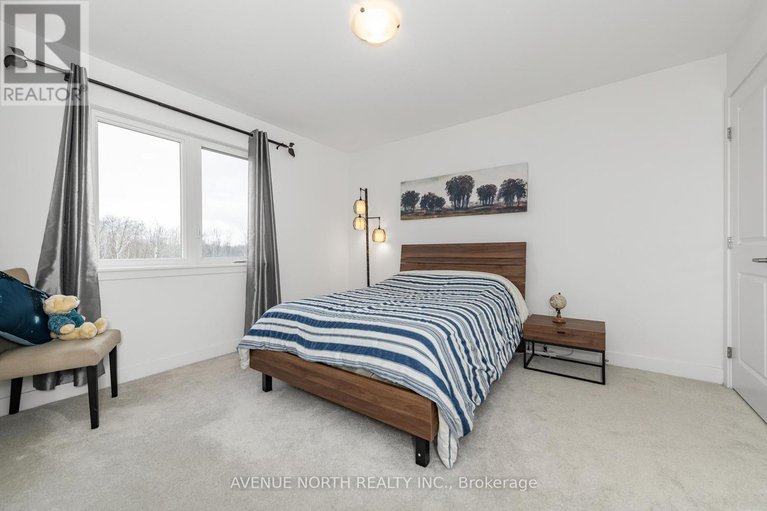 28630923/219-reisling-way/leitrim/ottawa/ontario/K1T0X1_29