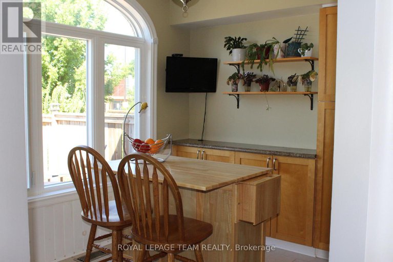 28754448/19-locheland-crescent/barrhaven-east/ottawa/ontario/K2G6H2_18