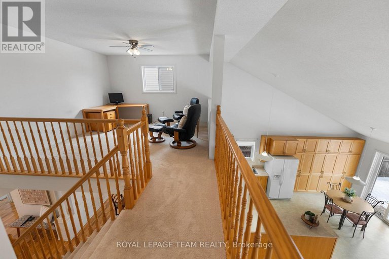 29346169/13-melville-road/arnprior/arnprior/ontario/K7S3Z8_23