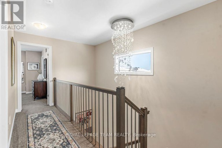 29379773/94-nutting-crescent/riverside-southgloucester-glen/ottawa/ontario/K4M0E2_32
