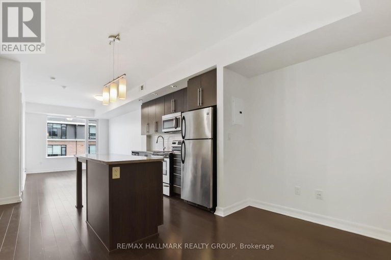 29513773/814-238-besserer-street/sandy-hill/ottawa/ontario/K1N6B1_10