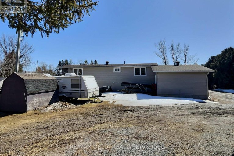 28138869/353-russell-road/clarencerockland-twp/clarence-rockland/ontario/K0A2A0_5