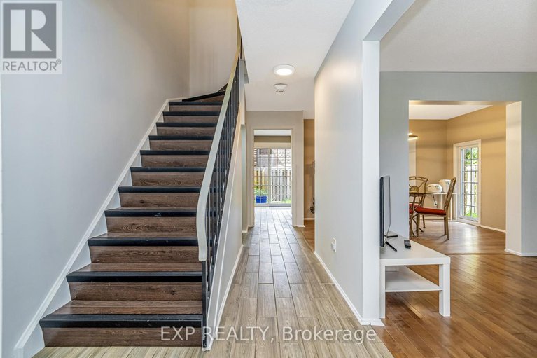 28516736/65-1029-meadowlands-drive/carleton-square/ottawa/ontario/K2C0K5_4