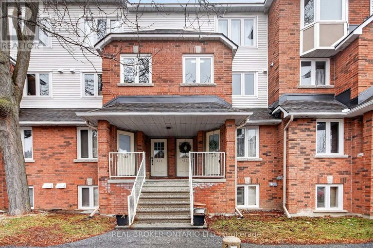 29593388/418-briston-private/hunt-club-park/ottawa/ontario/K1G5R4_1