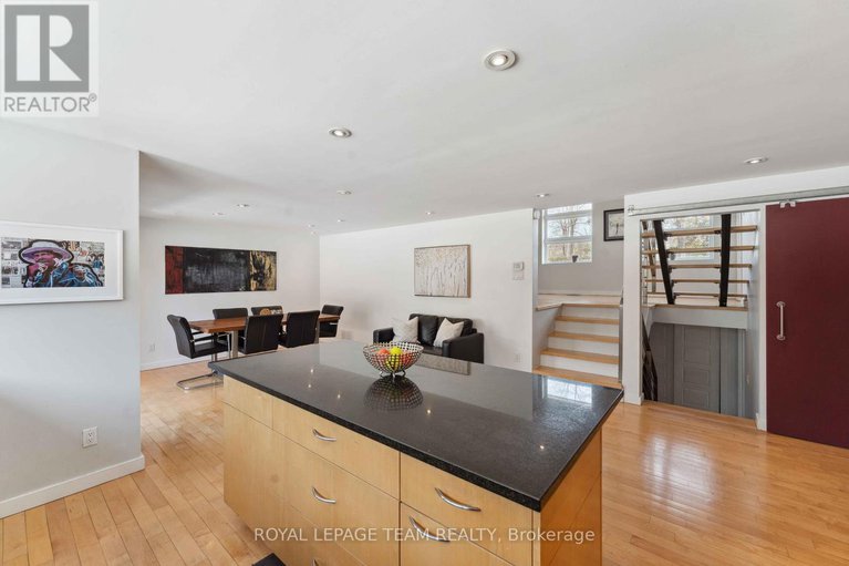 28492503/9-burnbank-street/grenfell-glen/ottawa/ontario/K2G0H2_9