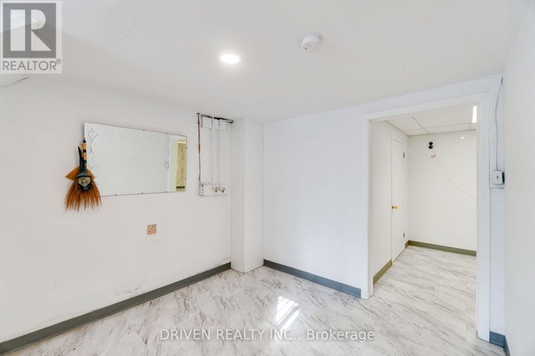 28353982/1266-walkley-road/ellwood/ottawa/ontario/K1V6P7_25