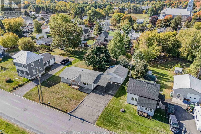 28986126/2140-valley-street/moose-creek/north-stormont/ontario/K0C1W0_30