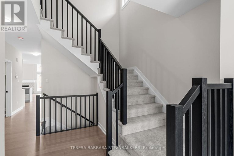27846095/747-kenny-gordon-avenue-n/riverside-southgloucester-glen/ottawa/ontario/K4M0X9_6