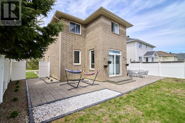 29663474/702-mud-creek-crescent/riverside-southgloucester-glen/ottawa/ontario/K1V1W3_39