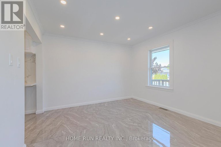 28377088/92-meadowlands-drive/meadowlandscrestview/ottawa/ontario/K2G2R8_13