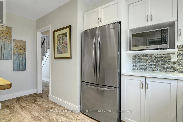 29657877/13-redfox-place/bridlewood/ottawa/ontario/K2M1C8_14