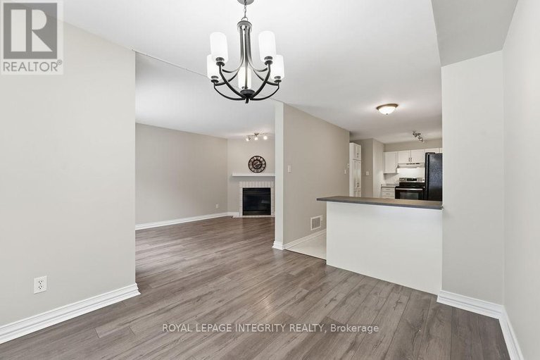 29244318/34-furlong-crescent/bridlewood/ottawa/ontario/K2M2J1_8