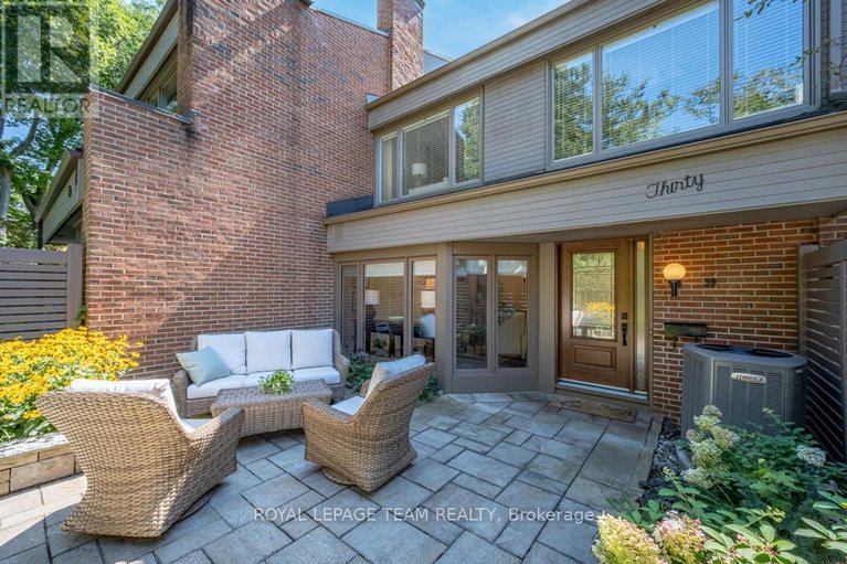 28937939/30-belvedere-crescent/lindenlea/ottawa/ontario/K1M2G4_1