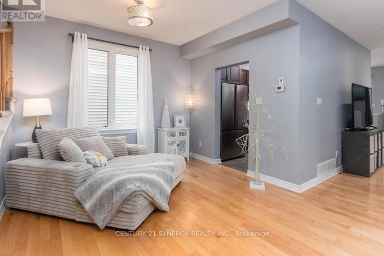 29507569/634-moorpark-avenue/emerald-meadowstrailwest/ottawa/ontario/K2M0H8_18