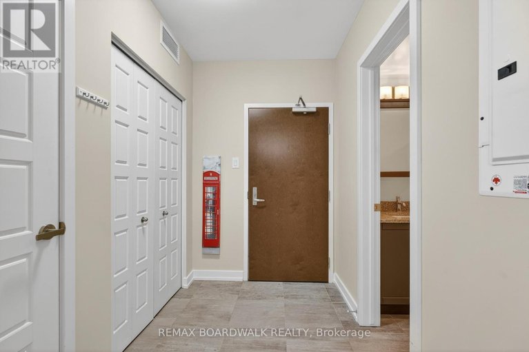 29486780/116-316-bruyere-street/lower-town/ottawa/ontario/K1N0C3_8