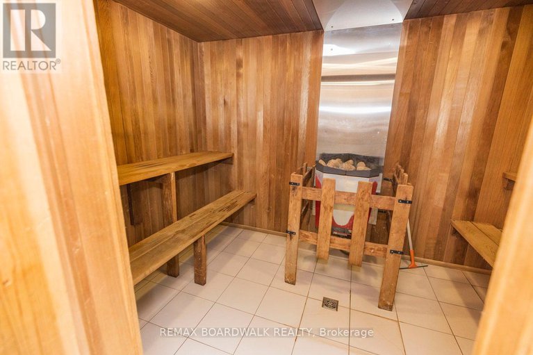 29160518/2305-1025-richmond-road/woodroffe/ottawa/ontario/K2B8G8_22