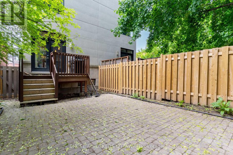 28447274/82-pretoria-avenue/glebe/ottawa/ontario/K1S1W9_47