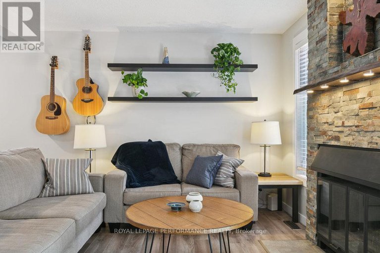 28575649/75-1646-du-sommet-place/chateauneuf/ottawa/ontario/K1C4Y9_19