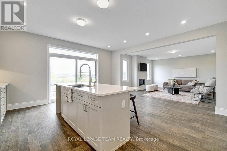 28670330/219-parsnip-mews/goulbourn-twp-from-franktown-rdsouth-to-rideau/ottawa/ontario/K0A2Z0_13