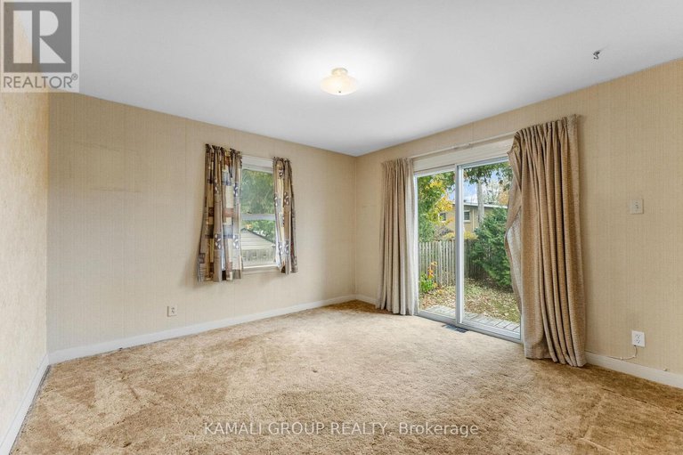 29087662/683-courtenay-avenue/laurentianview/ottawa/ontario/K2A3B8_20
