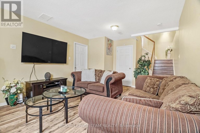 29575284/2362-bois-vert-place/avalon-east/ottawa/ontario/K4A4V1_36