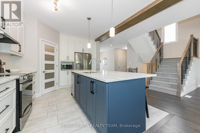 28750811/688-geneva-crescent/embrun/russell/ontario/K0A1W0_15