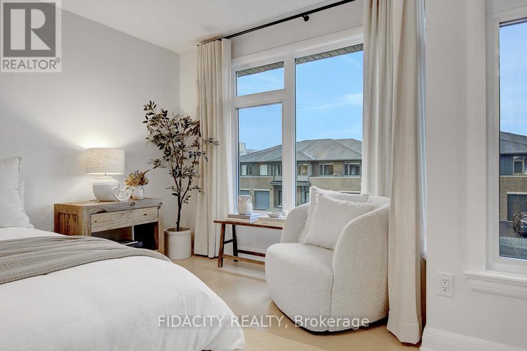 29080347/864-moses-tennisco-street/cfb-rockcliffe-and-area/ottawa/ontario/K1K5A2_17