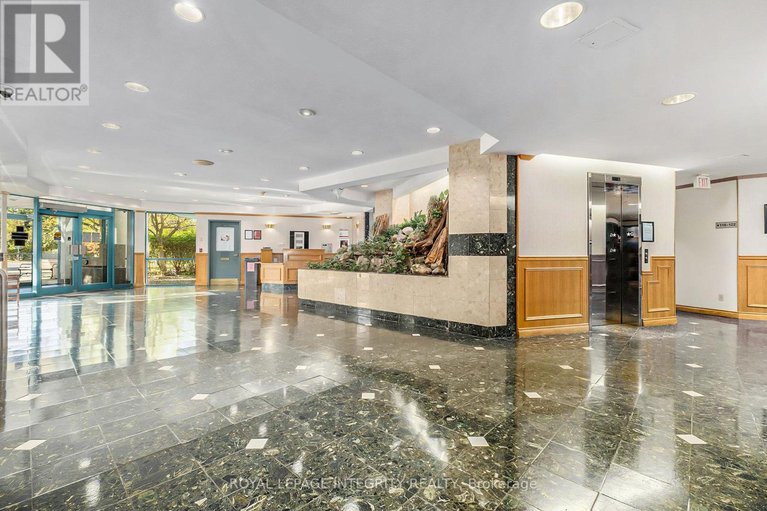 29107504/210-1025-grenon-avenue/fairfield-heights/ottawa/ontario/K2B8S5_29