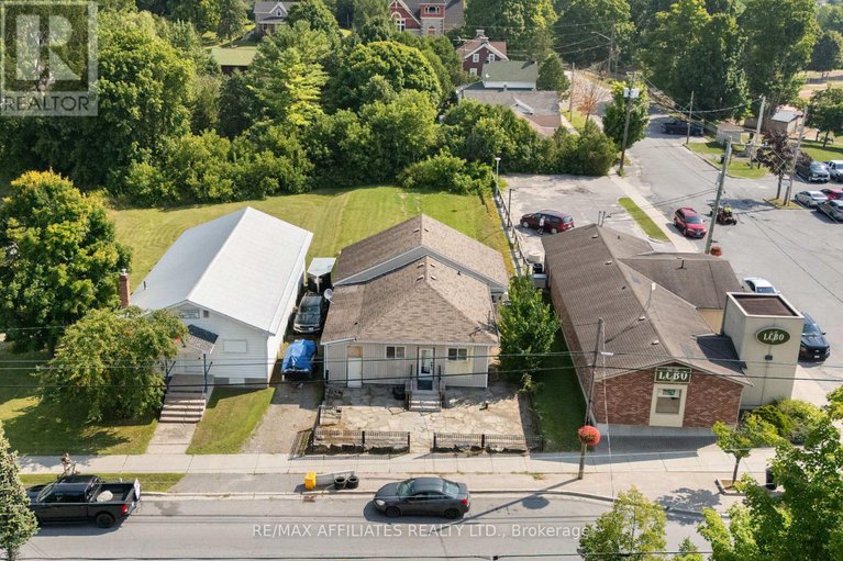 28666131/79-george-street/lanark-highlands-lanark-village/lanark-highlands/ontario/K0G1K0_3