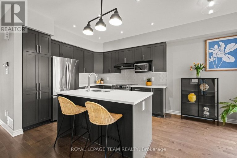 29644662/534-stargazer-crescent/riverside-southgloucester-glen/ottawa/ontario/K4M0H2_14