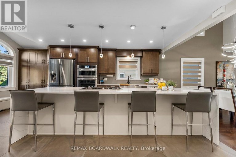 29449584/1813-elmridge-drive/beacon-hill-south/ottawa/ontario/K1J6S3_6