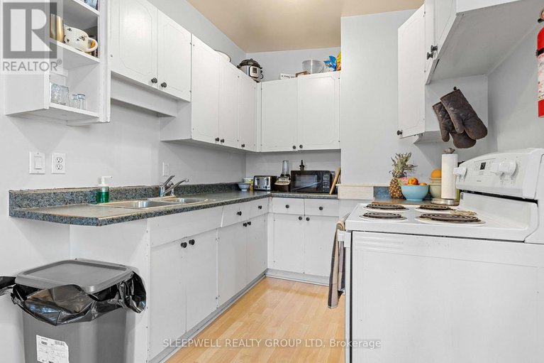 28279892/844-norton-avenue/queensway-terrace-north/ottawa/ontario/K2B5P6_12