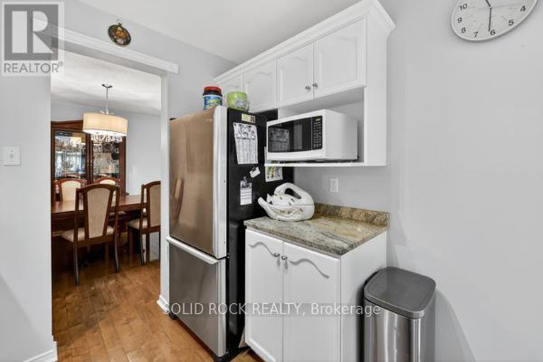 29078373/23-oriska-way-n/longfields/ottawa/ontario/K2J4N7_13