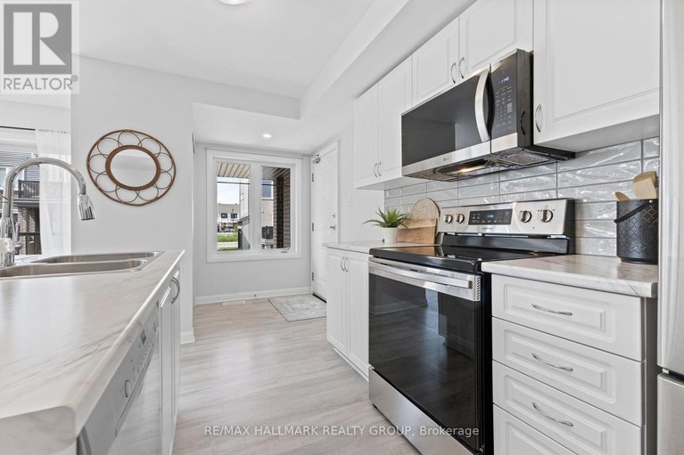 28585720/d-706-amberwing-private/avalon-west/ottawa/ontario/K4A5H5_8