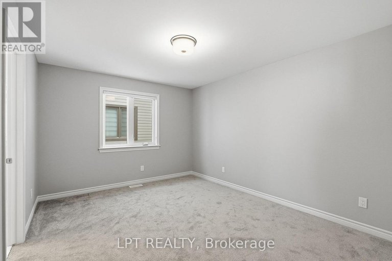 29261892/132-bonne-renommee-avenue/camelot/ottawa/ontario/K4A5J8_25