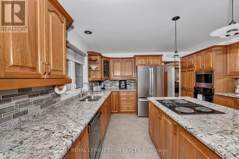 29475386/1961-manotick-station-road/osgoode-twp-north-of-reg-rd-6/ottawa/ontario/K0A2W0_7