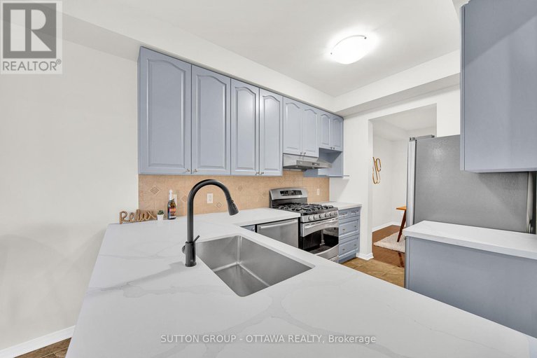 28945910/747-oakglade-avenue/emerald-meadowstrailwest/ottawa/ontario/K2M0B5_9
