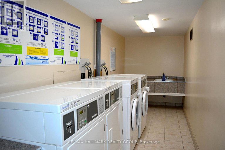 28636839/1015-20-chesterton-drive/borden-farmstewart-farmcarleton-heightsparkwood-hills/ottawa/ontario/K2E6Z7_19