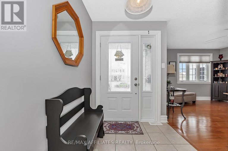 29099870/11-grove-street/iroquois/south-dundas/ontario/K0E1K0_6