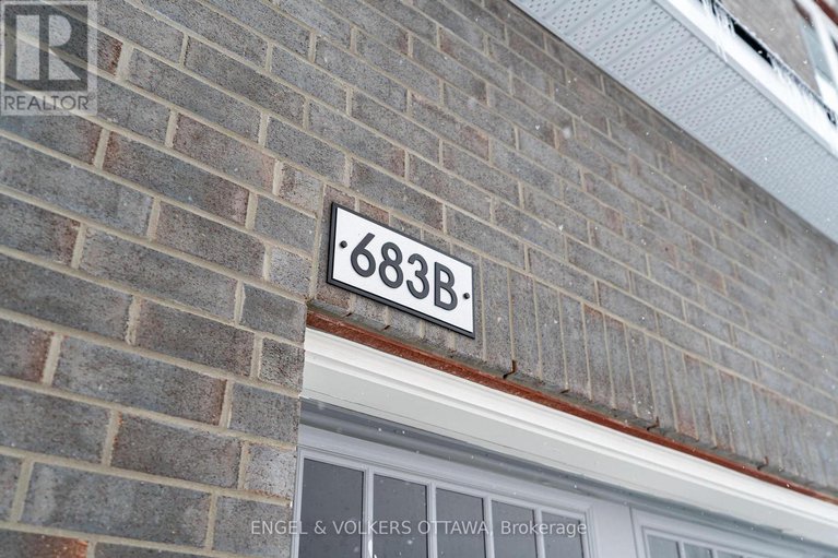 29224577/683-fisher-street/north-grenville-twp-kemptville-south/north-grenville/ontario/K0G1J0_34