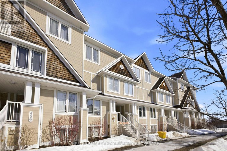 29436977/11-432-hillsboro-private/emerald-meadowstrailwest/ottawa/ontario/K2M3A8_2