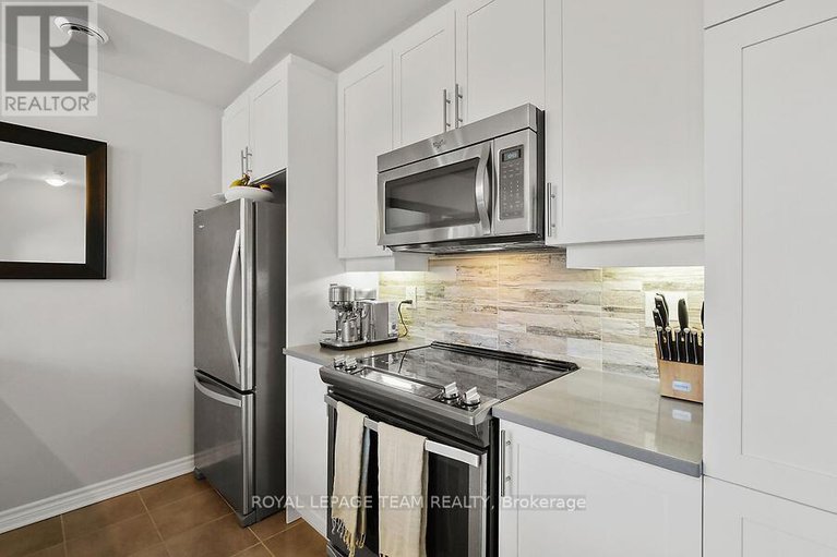28681286/270-pembina-private/riverside-southgloucester-glen/ottawa/ontario/K4M0G7_9