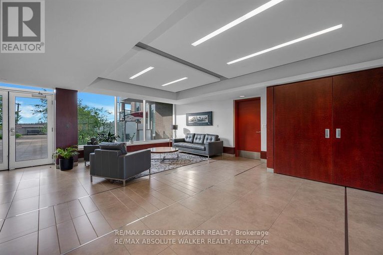 28639536/214-575-byron-avenue/mckellarhighland/ottawa/ontario/K2A1R7_30