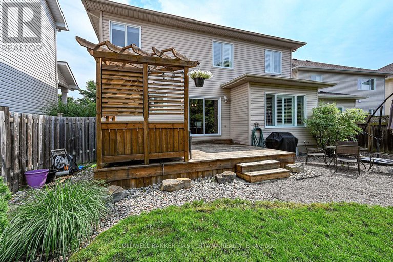 28556106/105-sirocco-crescent/stittsville-north/ottawa/ontario/K2S2C9_47