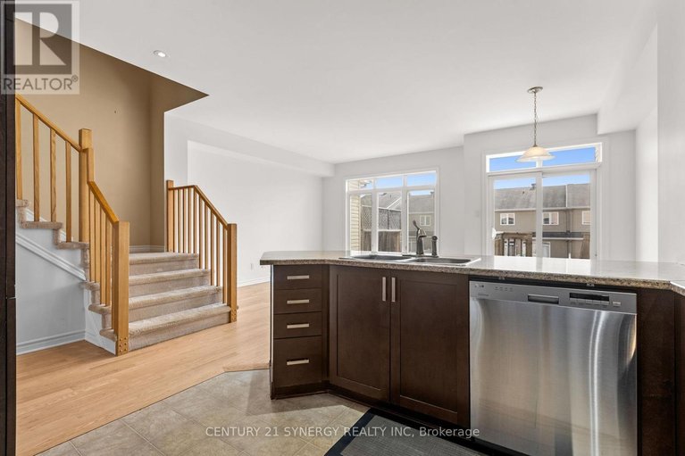 29575083/430-foxhall-way/bridlewood/ottawa/ontario/K2M0G1_16